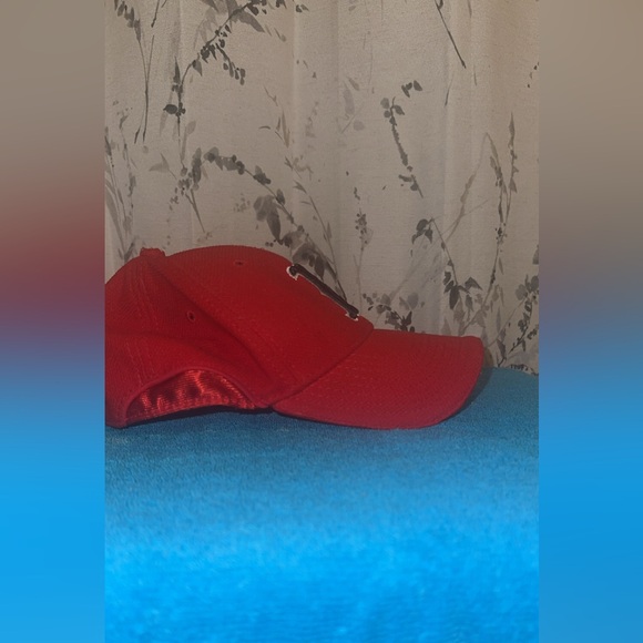 New Era Boston Red MLB Cap – Size S/M – Authentic Sticker – Like NewCondition - Picture 8 of 8